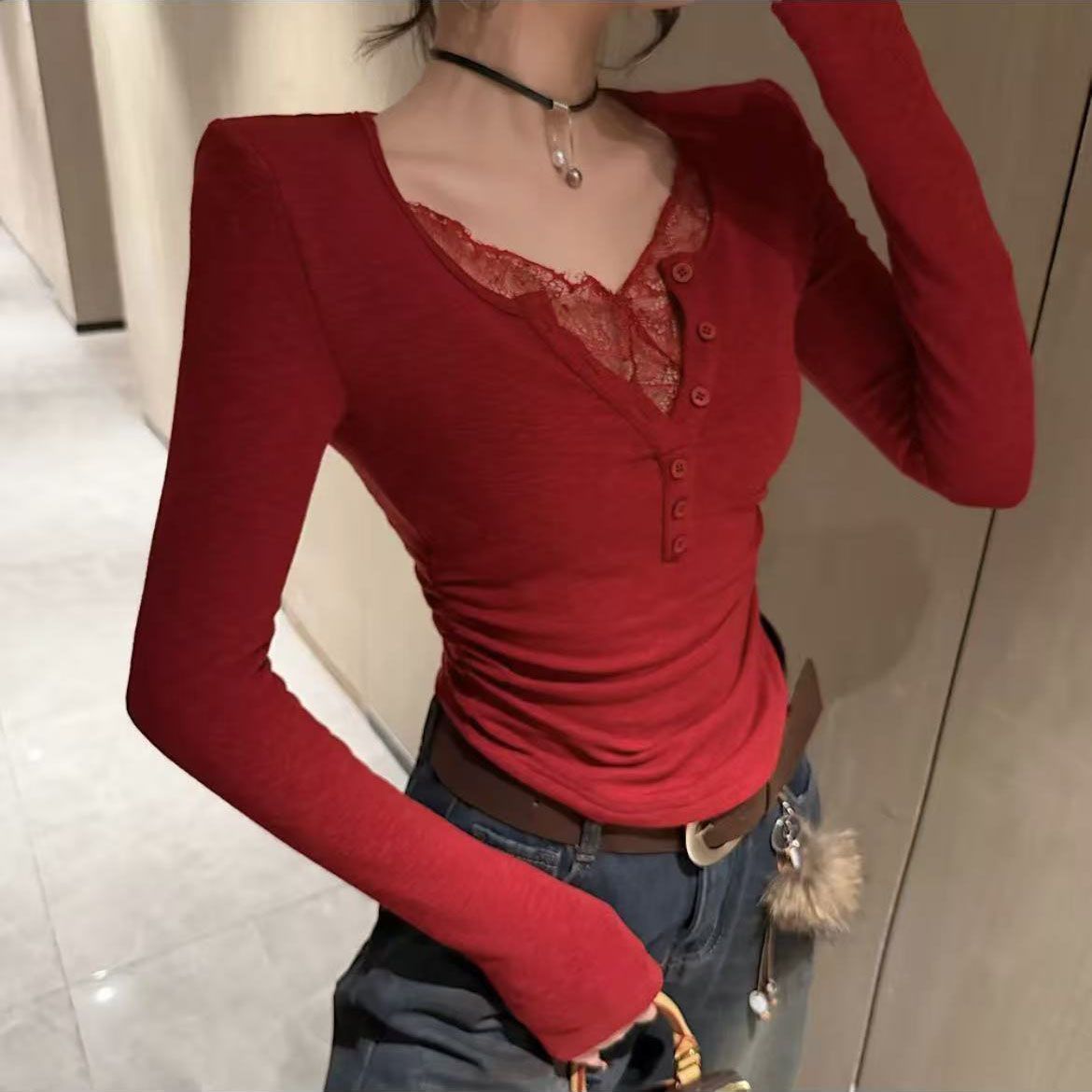 Buttoned V-neck Patchwork Lace T-Shirt Base Layer